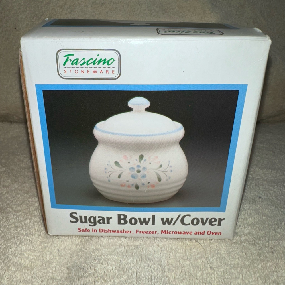 NOS Vintage Yamaka China Fascino Stoneware Sugar Bowl With Lid 4 1/2”H